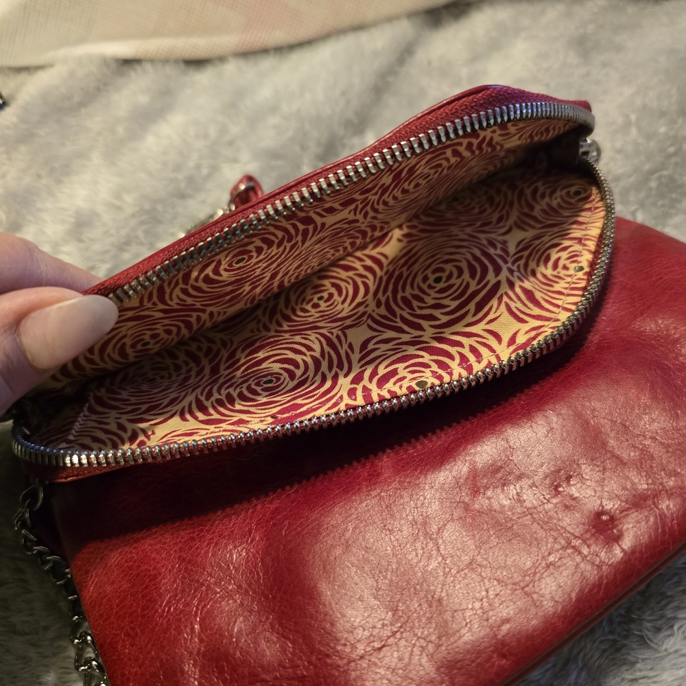 HOBO Red Leather Wristlet Crossbody Clutch - Picture 4 of 7